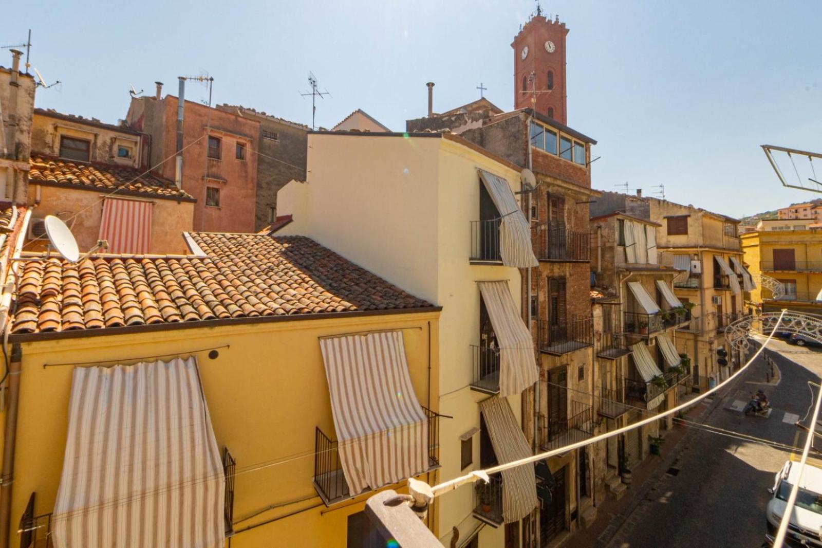 Hotel Casa a chiazzetta Castelbuono  Esterno foto