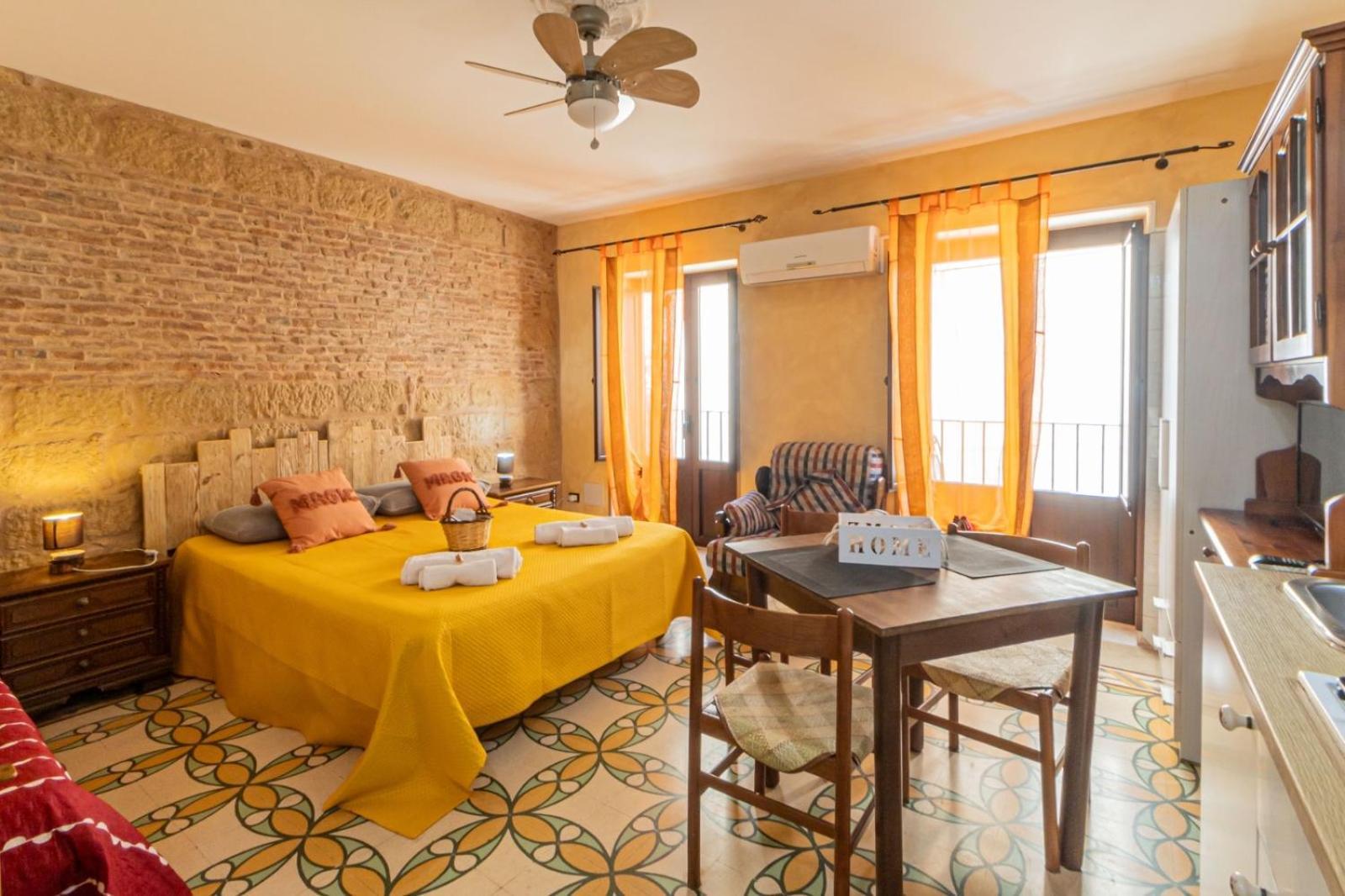 Hotel Casa a chiazzetta Castelbuono  Esterno foto