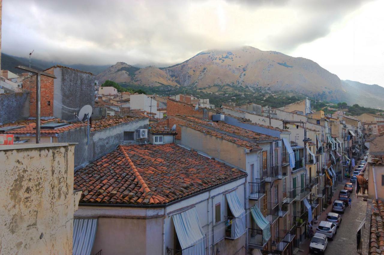Hotel Casa a chiazzetta Castelbuono  Esterno foto